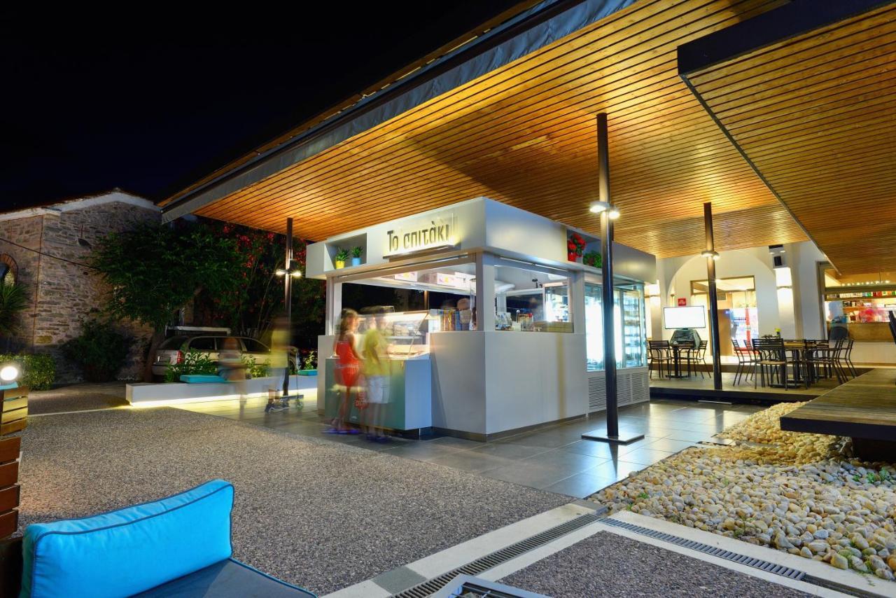 Studio Nikiti Beach Exterior foto
